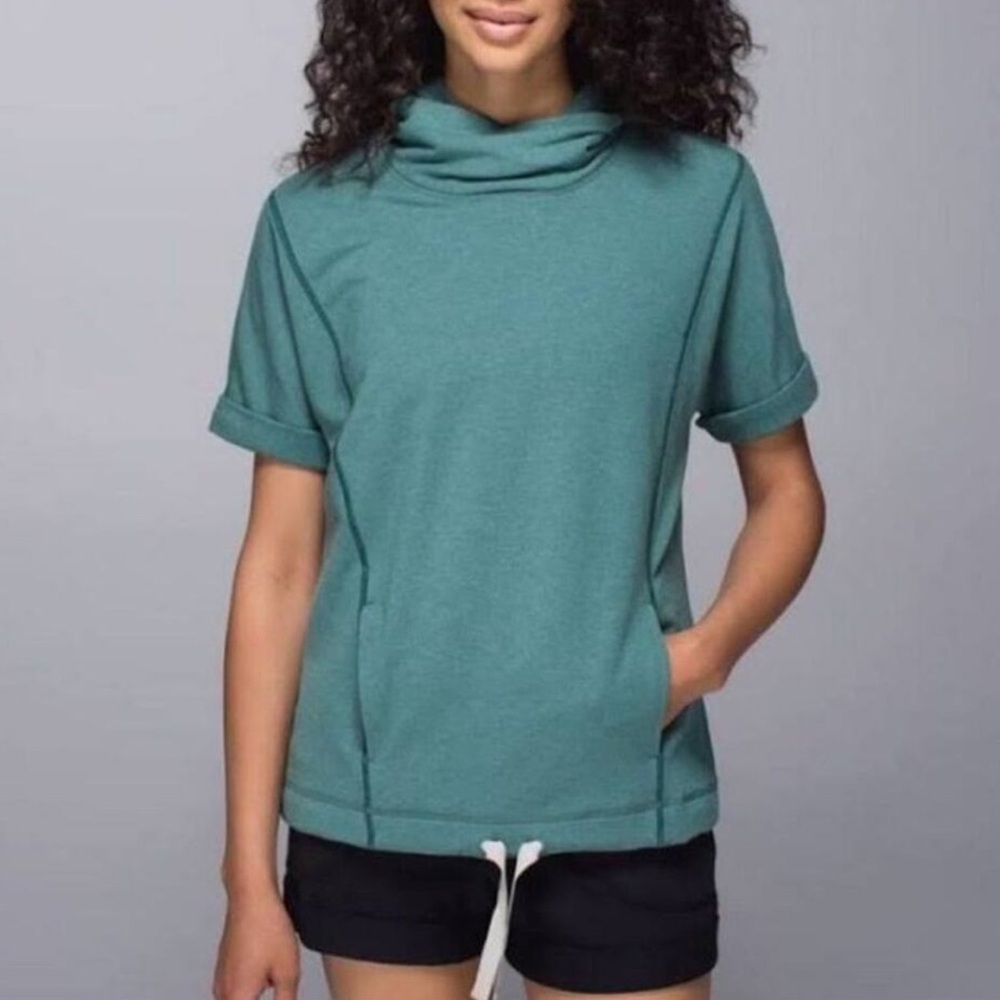 Lululemon Women’s Serenity Hoodie Pullover Green Short Sleeve W3E32S